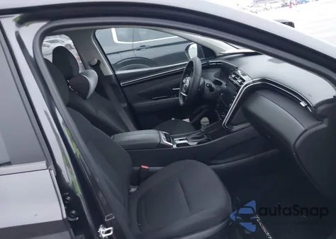 2022 Hyundai Tucson Sel z USA, uszkodzony, nr VIN 5NMJFCAE4NH094437